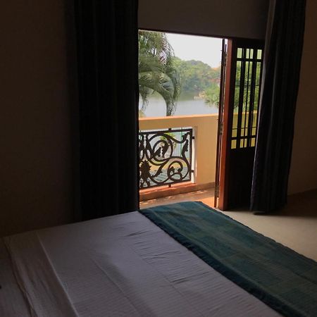 Amani Lake Resort Panadura Exterior photo