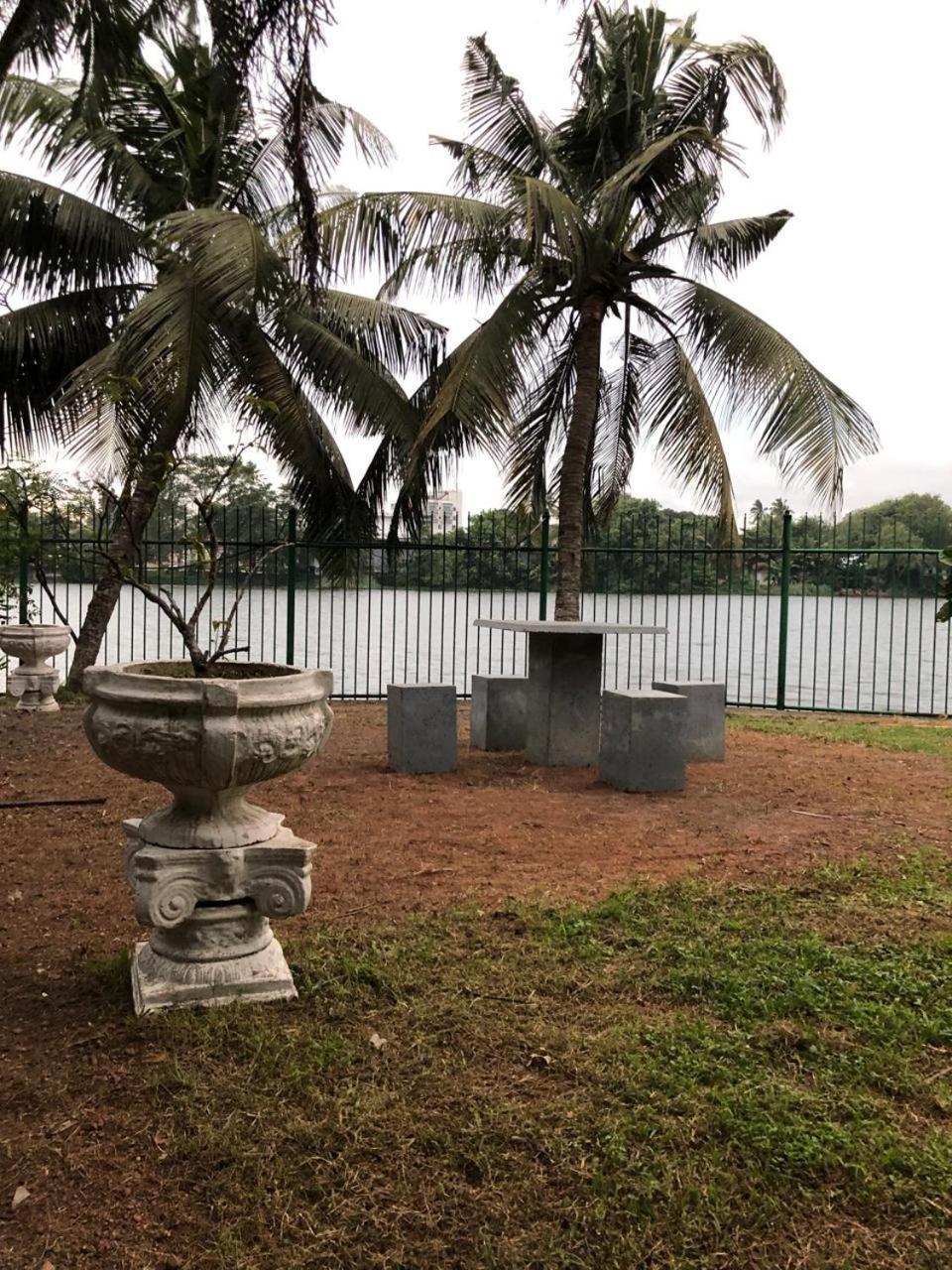 Amani Lake Resort Panadura Exterior photo